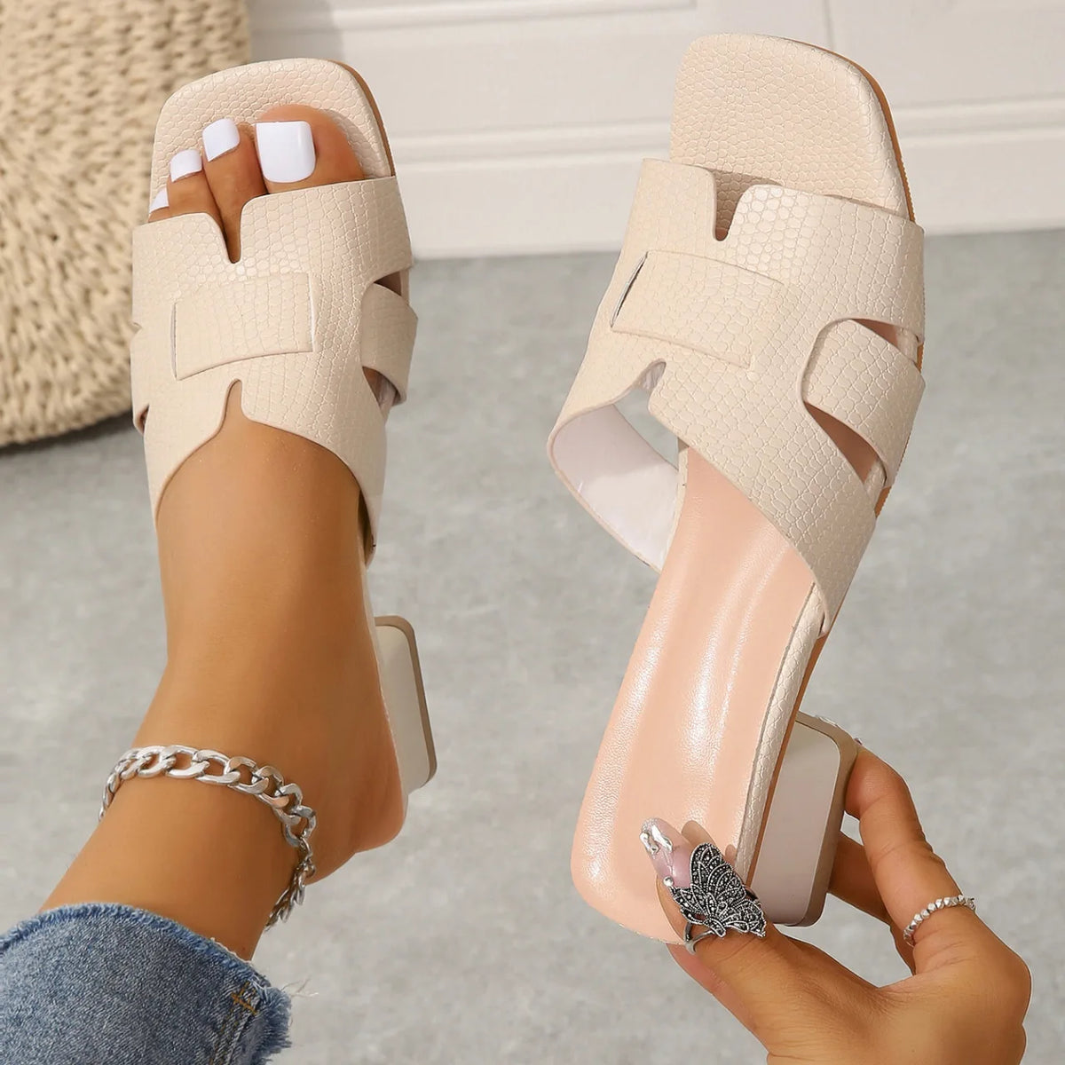 Arianna | Chunky Heeled Sandals