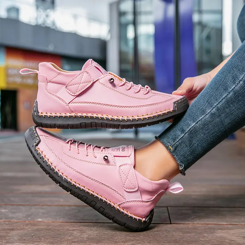 Mia | Comfortable sneakers with ergonomic support