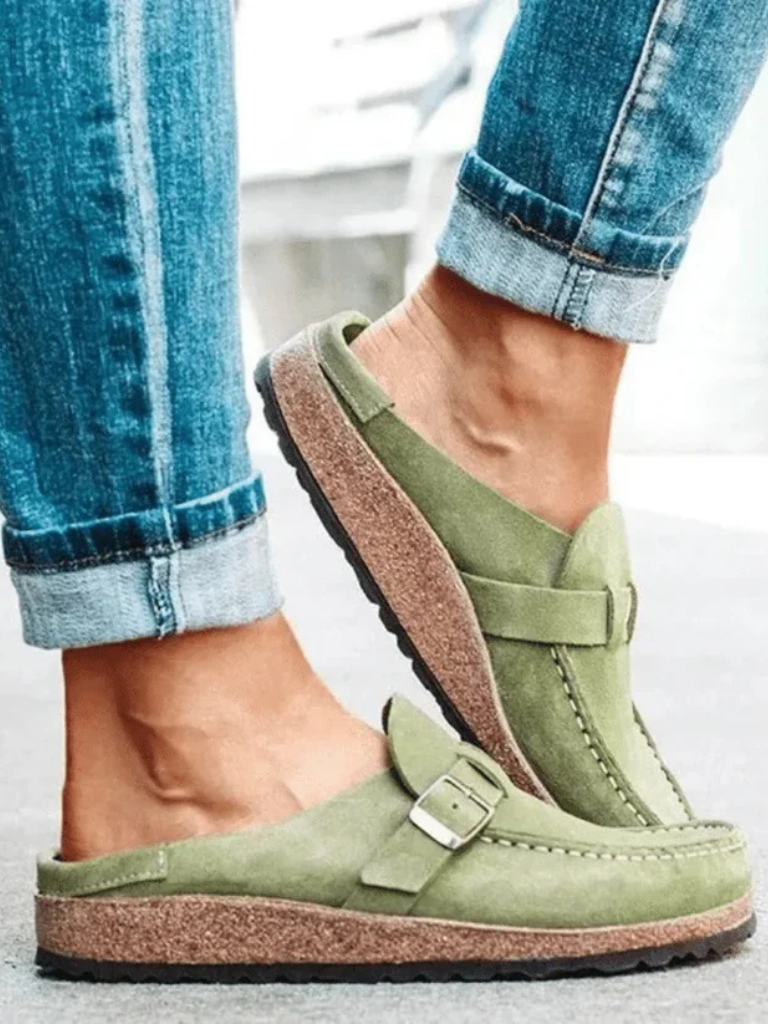 Mazy | Suede Buckle Comfort Clogs