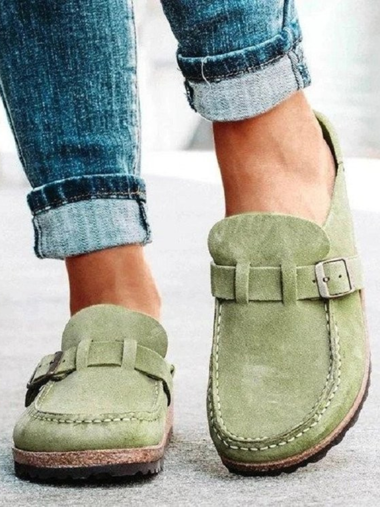 Mazy | Suede Buckle Comfort Clogs