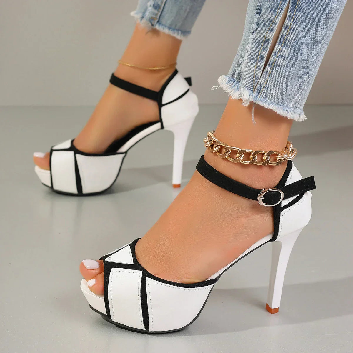 Valentina | Classic Elegant Everyday Heels