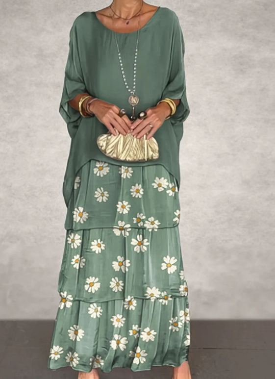 Andrea | Elegant Flowing Maxi Dress
