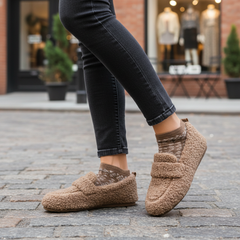 Solenne | Warm slippers with an elegant design