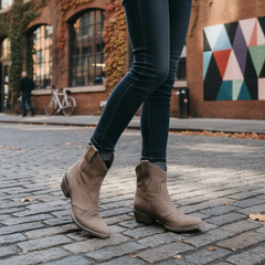 Charlotte | Vintage Western Ankle Boots