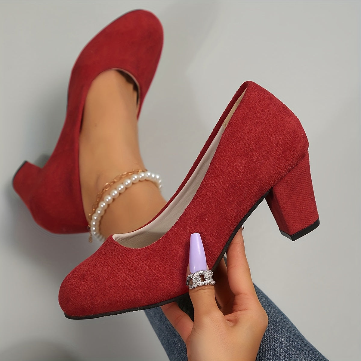 Laure | Wide-toe pumps with a stable heel for pain-free comfort
