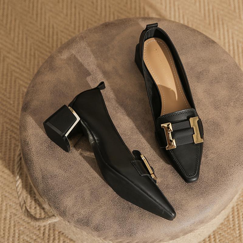 Rhonda | Block Heel Loafers with Pointed Toe and Gold Buckle