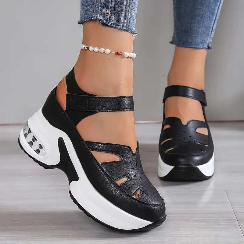 Melly | Elegant Cushioned Sandals for Everyday Use